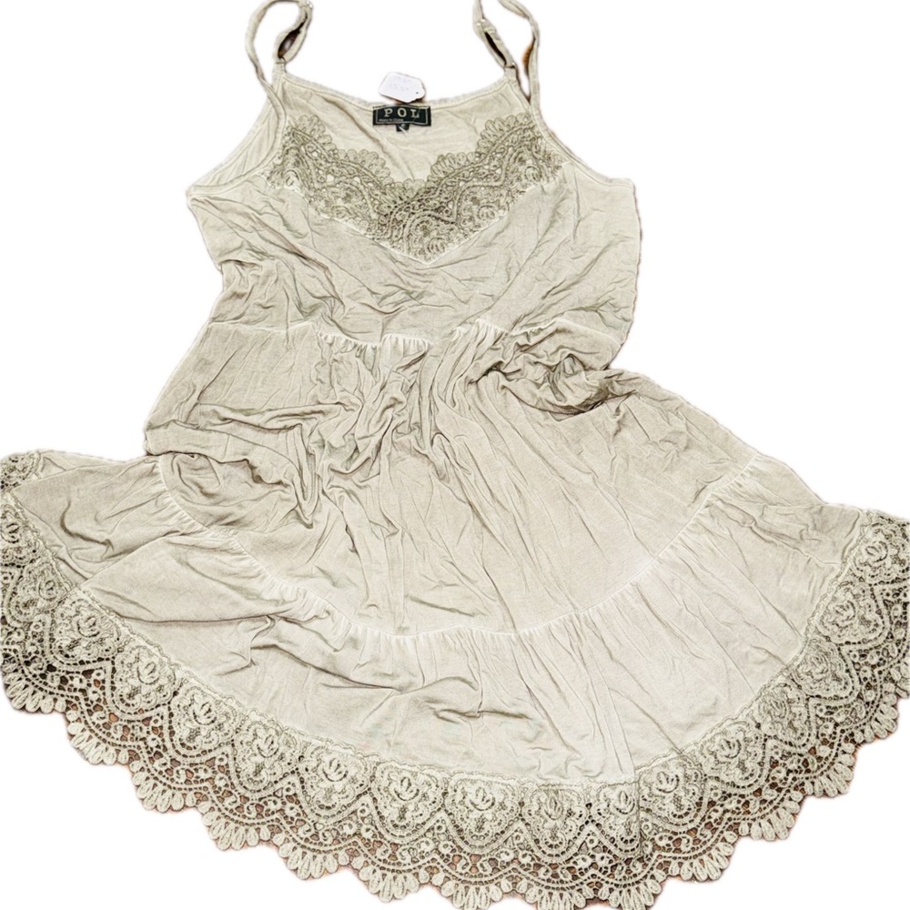 POL Green Lace Spaghetti Strap Summer Dress (Size Small)…
